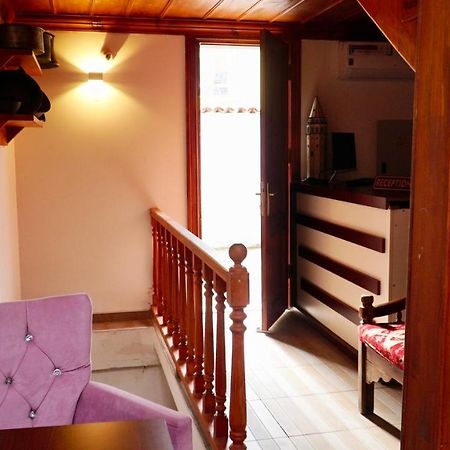 Qonaq Hotel & Suites Istanbul Eksteriør billede
